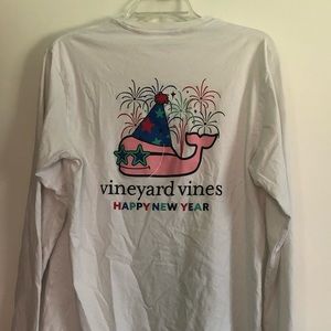 Vineyard Vines Happy New Year Long Sleeve Small